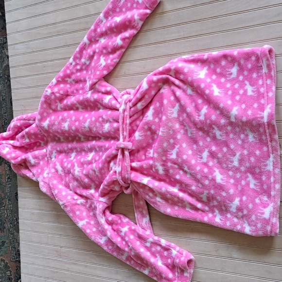 Eddie Bauer Soft Girl's Medium Fleece Knee Length Cozy Hooded Robe. - Picture 6 of 6